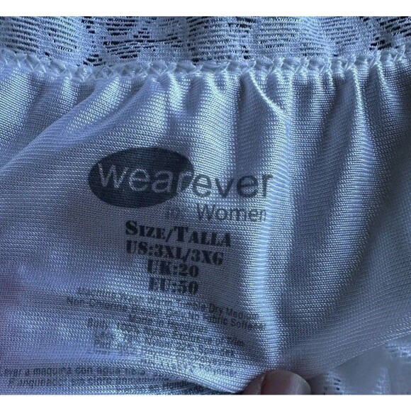 Wearever Women’s Lace Incontinence Brief 3XL Reusable Protective Underwear - Picture 3 of 13
